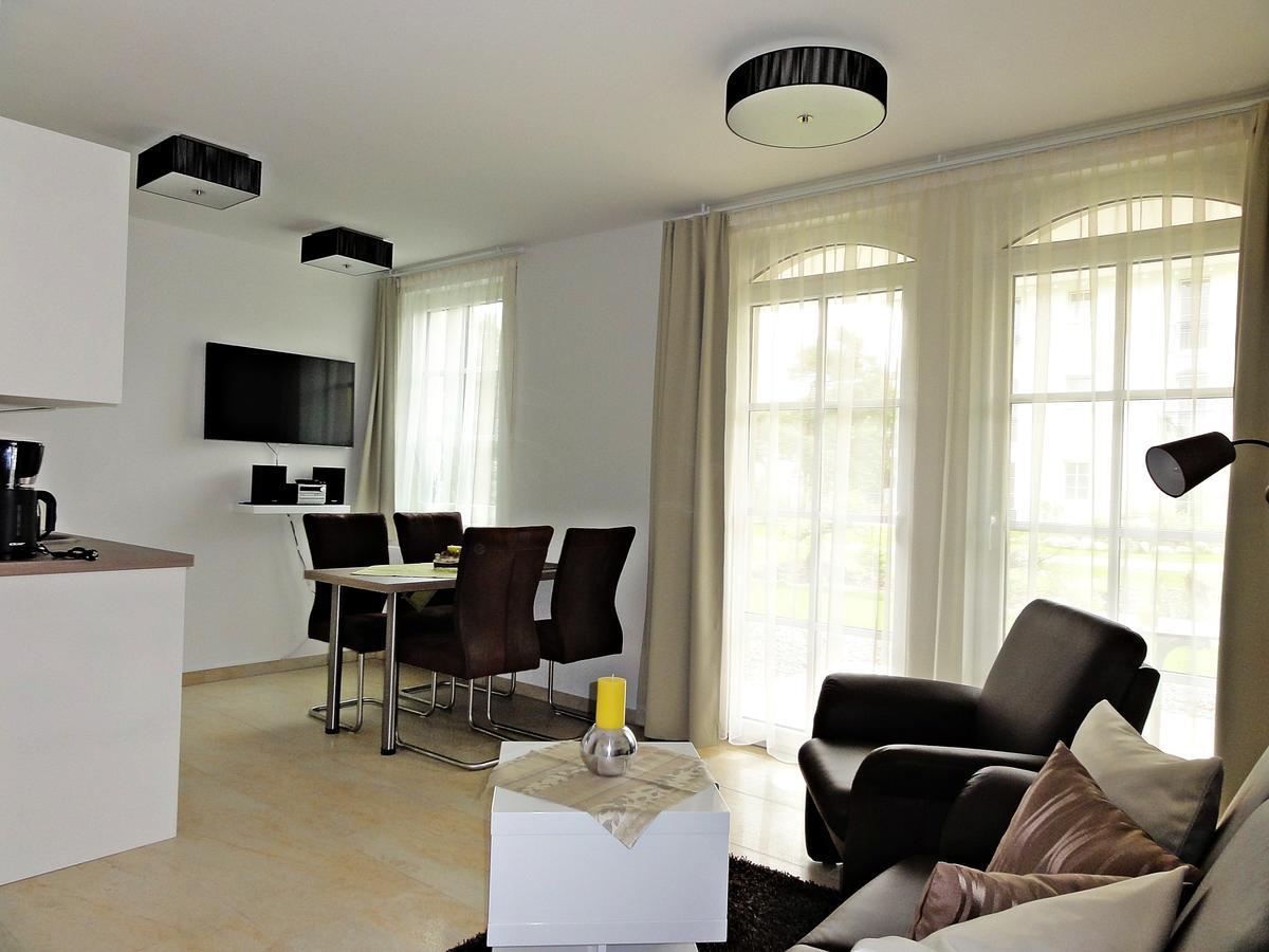 3 Zimmer Ferienwohnung Haus Meeresblick Mit Meerblick A005 Mit Suedterrasse Und Strandkorb Baabe Ngoại thất bức ảnh